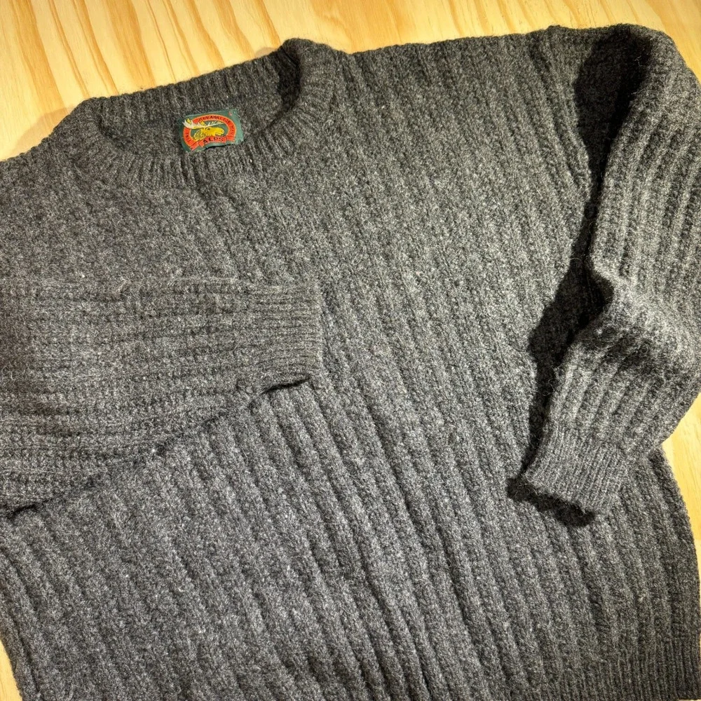 Vintage Alps Fine Apparel for Men Grey Ribbed Knit Crewneck Sweater Large